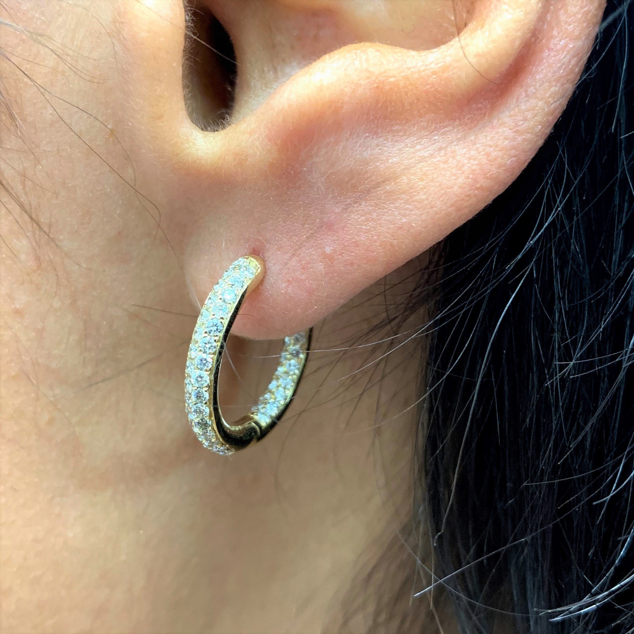 14k Gold & Diamond Pave Hoop Earrings - 1.00ct
